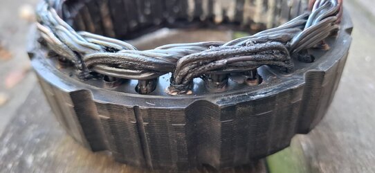 20251106_133643.jpg 20251106_133643.jpg