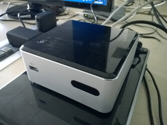 intel_nuc_005.jpg