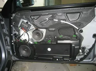 Audi-A6-BJ06Tuer01.webp