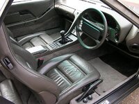 800px-1987_Porsche_928_S4_interior.jpg