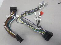 BMW-Hifi-Stecker.jpg