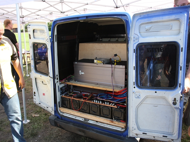 k-0381q7f.jpg
