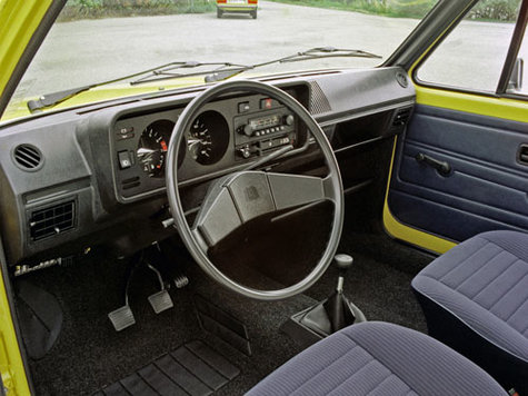 504322425-cockpit-golf-1976.9.jpg