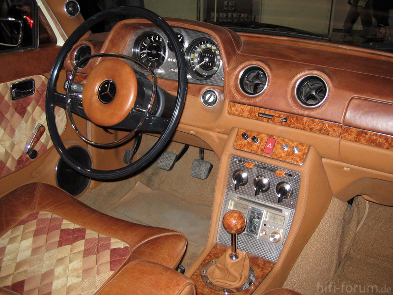 w123_146101.jpg