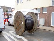 180px-Kabeltrommel_mit_Teilnehmeranschlussleitung.jpg