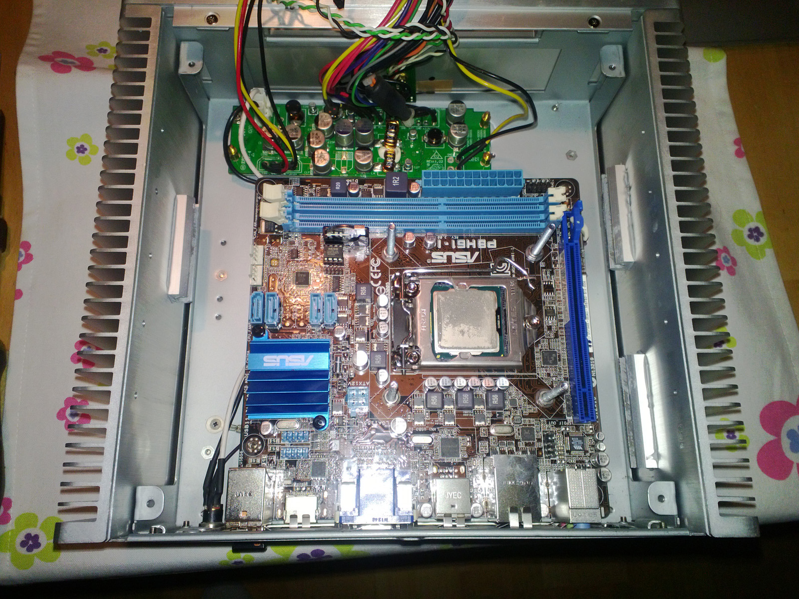 mediaserver_asrock_011.jpg