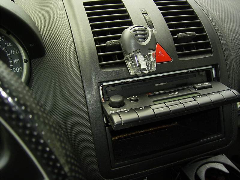99rs-vw-klappe-2.JPG