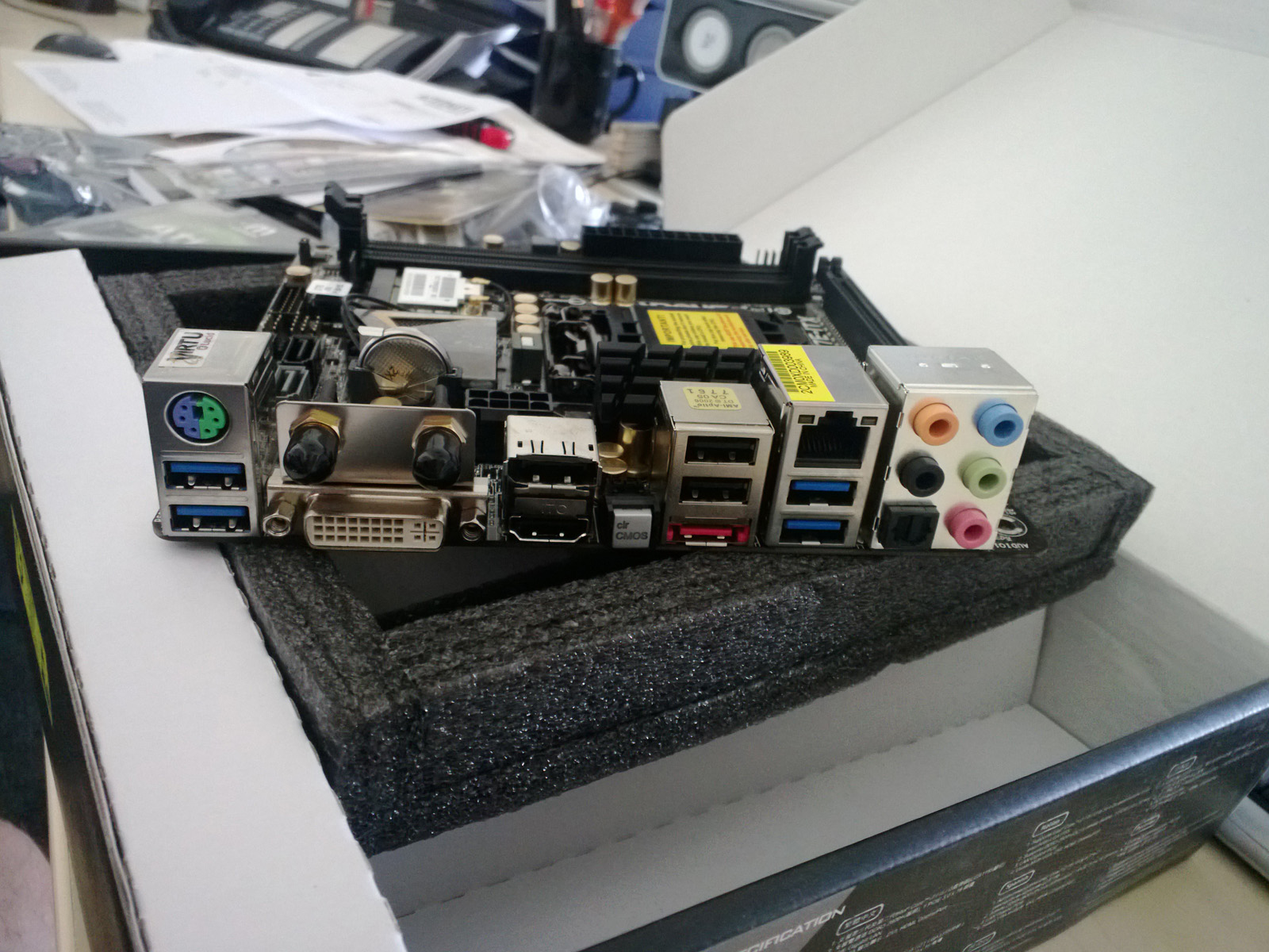 mediaserver_asrock_002.jpg